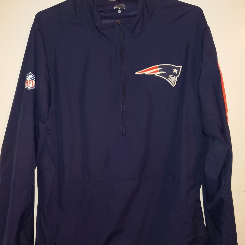 Nike NFL Patriots windbreaker size M